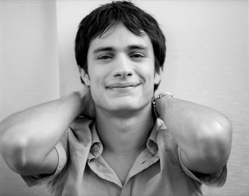 Gael_Garcia_Bernal_08.jpg