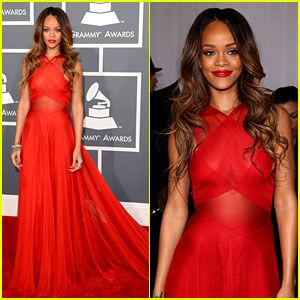  photo rihanna-grammys-2013-red-carpet1_zps35b251fd.jpg