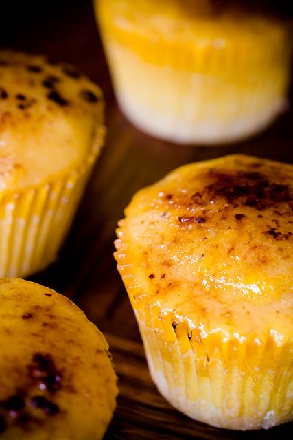 Crème Brûlée Cupcakes Crème Brûlée recipe, specialty cupcakes, specialty desserts, Pinterest desserts, dessert blogs