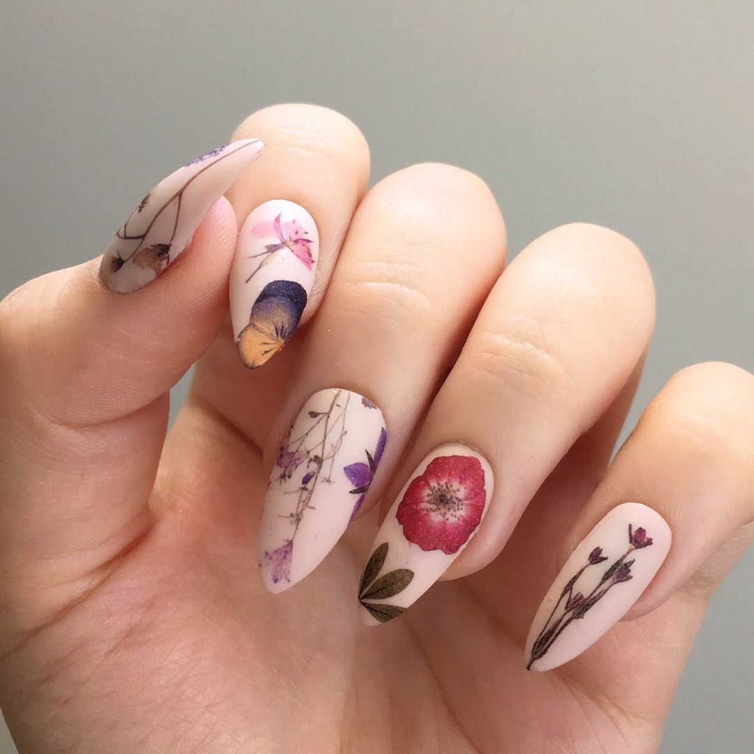  photo Haute Whimsy Gift Guide Treat Yo Self 09 Pressed Flowers Floral Nail Art Etsy.jpg