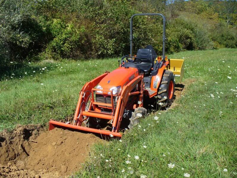 tractor006sm.jpg