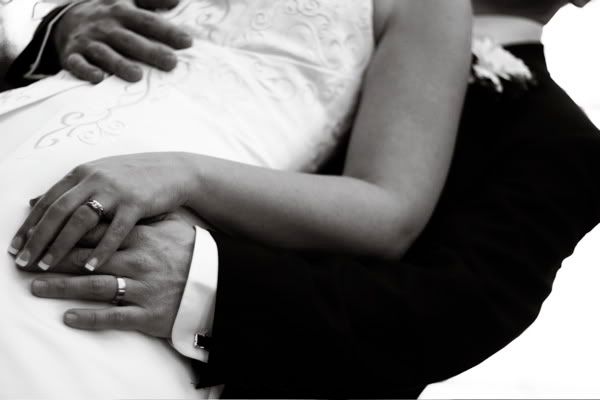 IMAGE: http://i15.photobucket.com/albums/a358/gahla/jakekamilawedding-52.jpg