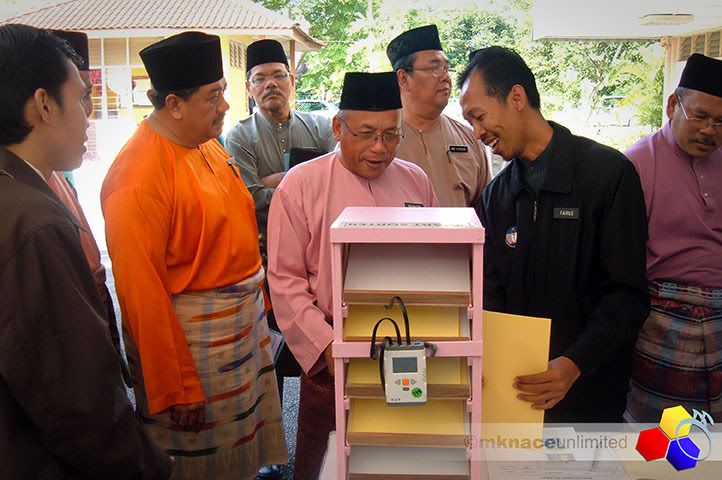 ©2010mknaceunlimited : Klik untuk melihat imej yang lebih besar