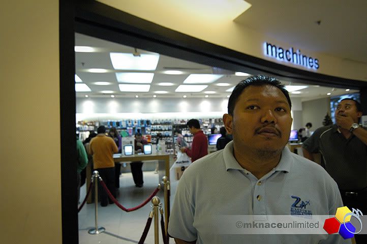 ©2010mknaceunlimited : Klik untuk melihat imej yang lebih besar