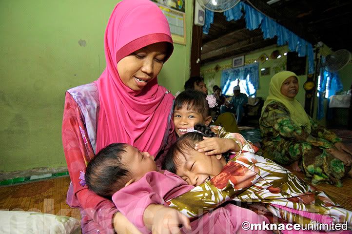 ©2010mknaceunlimited : Klik untuk melihat imej yang lebih besar
