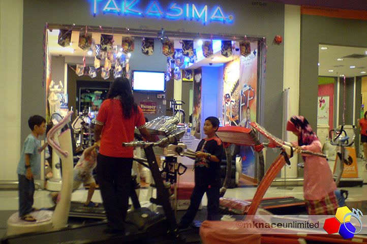 ©2010mknaceunlimited : Klik untuk melihat imej yang lebih besar