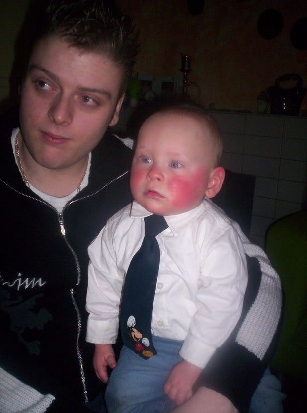 [img width=478 height=643]http://i15.photobucket.com/albums/a364/moon_nick/100_2693.jpg[/img]