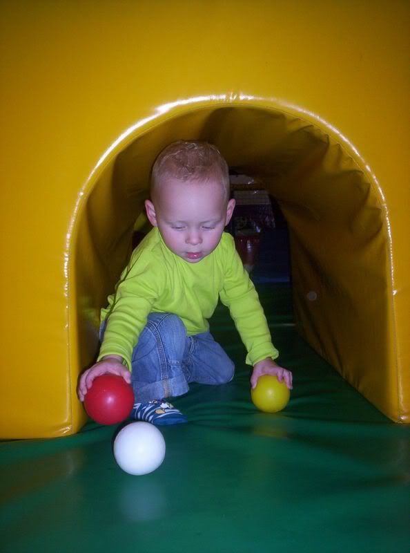 [img width=478 height=643]http://i15.photobucket.com/albums/a364/moon_nick/N-4.jpg[/img]