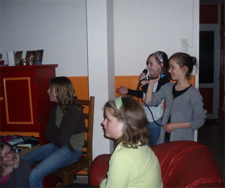 feestje8.jpg picture by luukspeyer