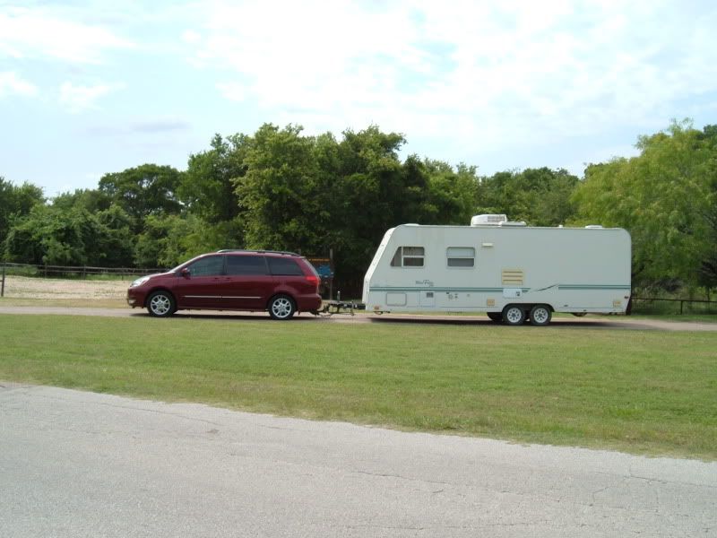 can a toyota sienna pull a trailer #4