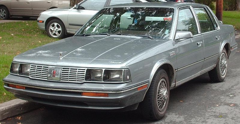 800px-1985-86_Oldsmobile_Cutlass_Ciera_Sedan_zps7635e706.jpg
