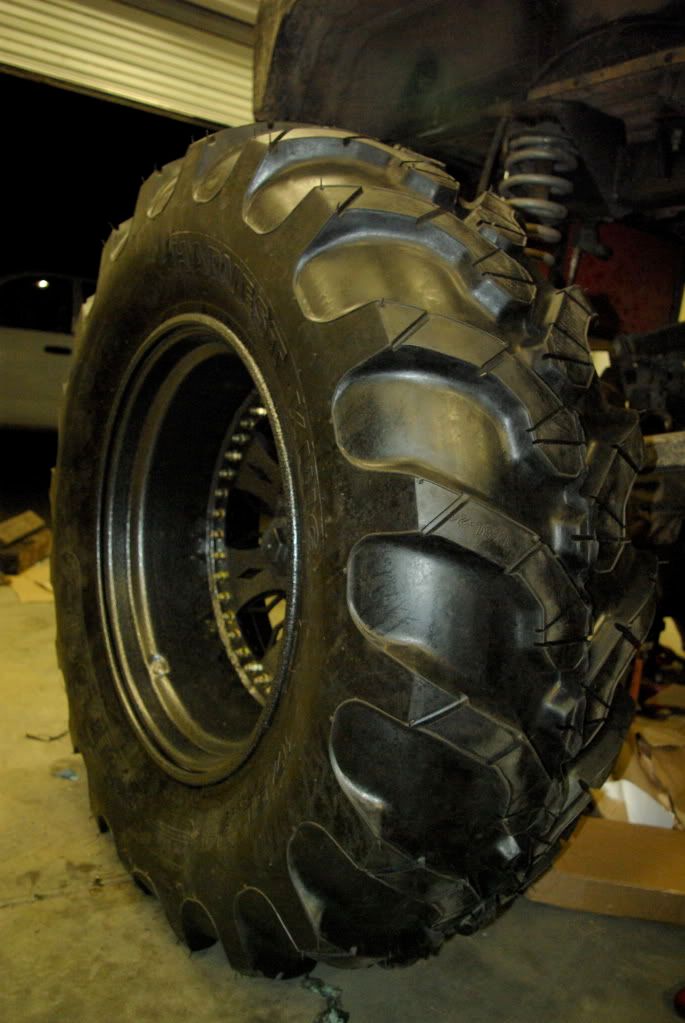 Grooving and Siping Tractor Tires. Pirate 4x4