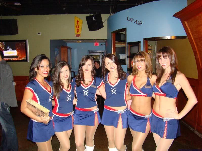 The Buffalo Bills cheerleaders, the Jills, perform before an NFL football  game between the Buffalo Bills and New York Jets in Toronto, on Thursday,  Dec. 3, 2009. (AP Photo/Mike Groll Stock Photo 