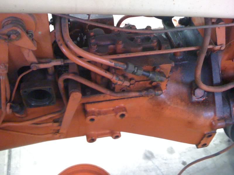 Confused about Case 530 hydraulic and COM Case and David Brown