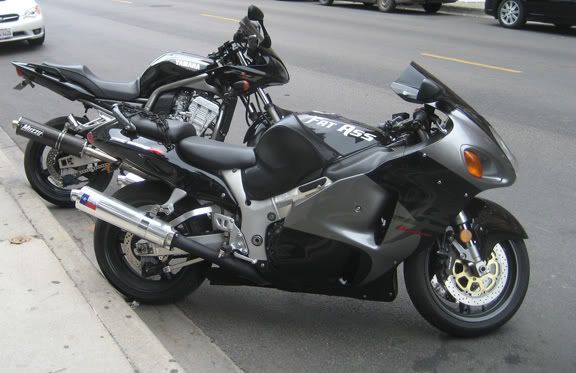 [Image: fz1_and_busa.jpg]