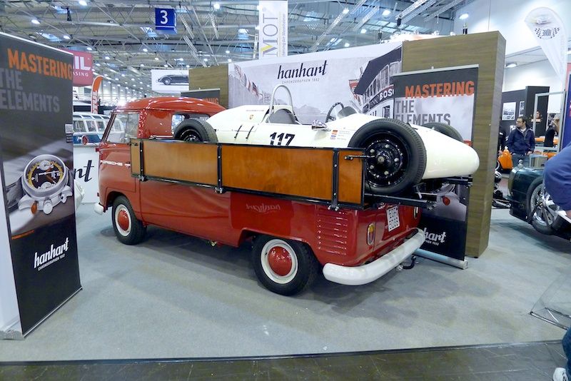 http://i15.photobucket.com/albums/a385/ferry911/Techno%20Classica%202013/Essen13213.jpg