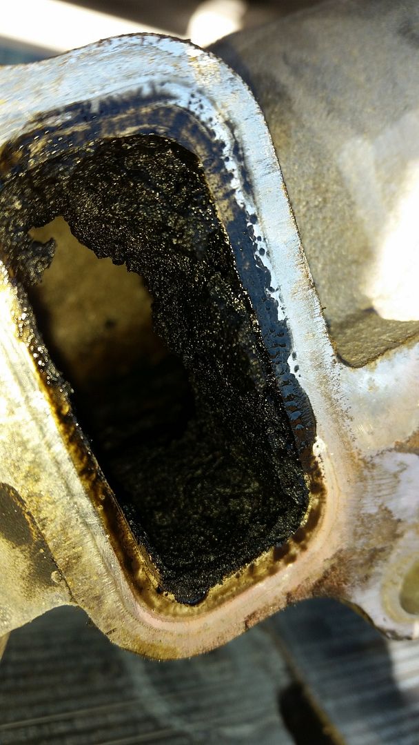 PICS Does this look like EGR cooler leak or Head Gasket? Diesel Place