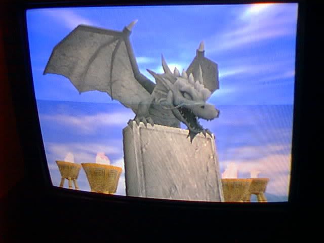 http://i15.photobucket.com/albums/a387/NeoTsubasa/DQ8-002.jpg