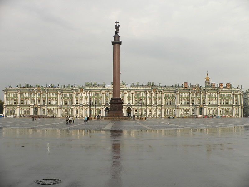 800px-Winter_Palace_St__Petersburg_.jpg