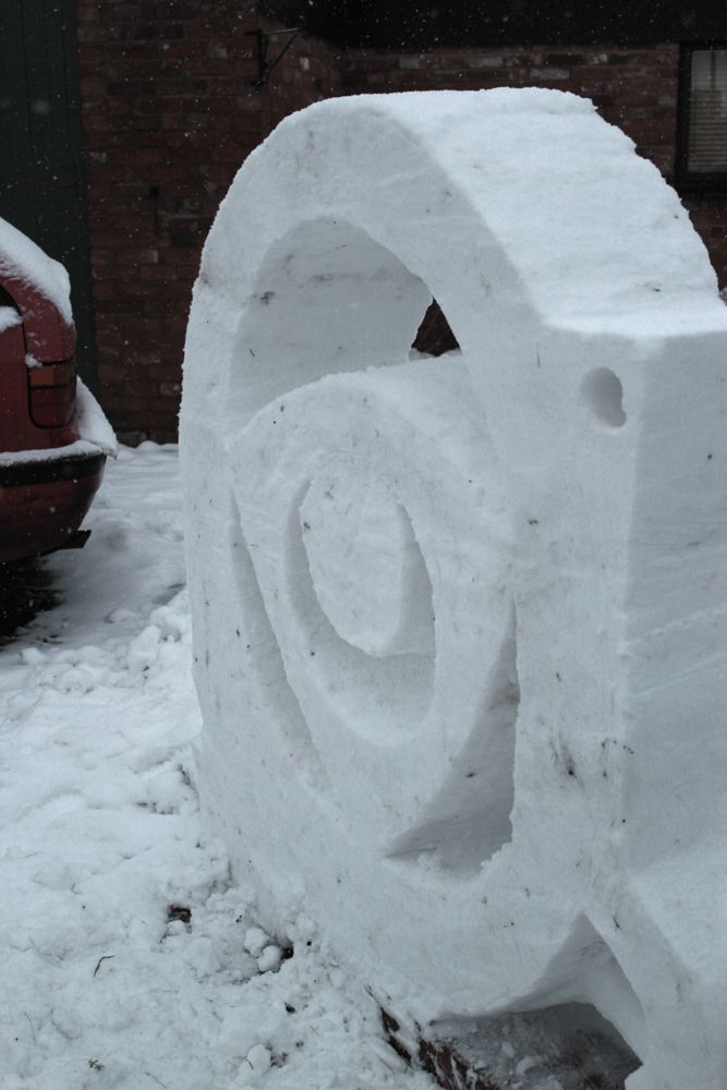 [Image: giant-snow-rotor-6_zpscfe54d2a.jpg]