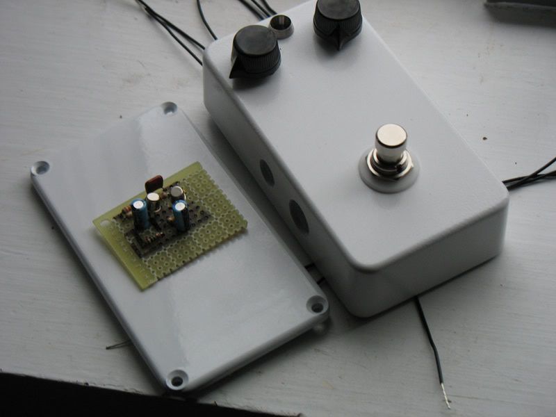 Fuzz before or after distortion? Effects and Processors Harmony Central