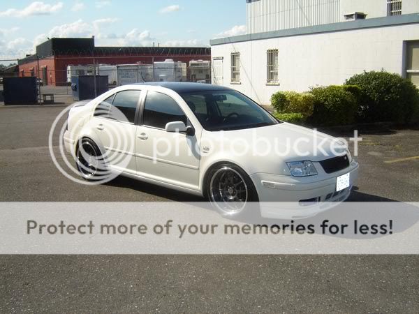 Anyone got pics of a white jetta with black wheels? | VW Vortex ...