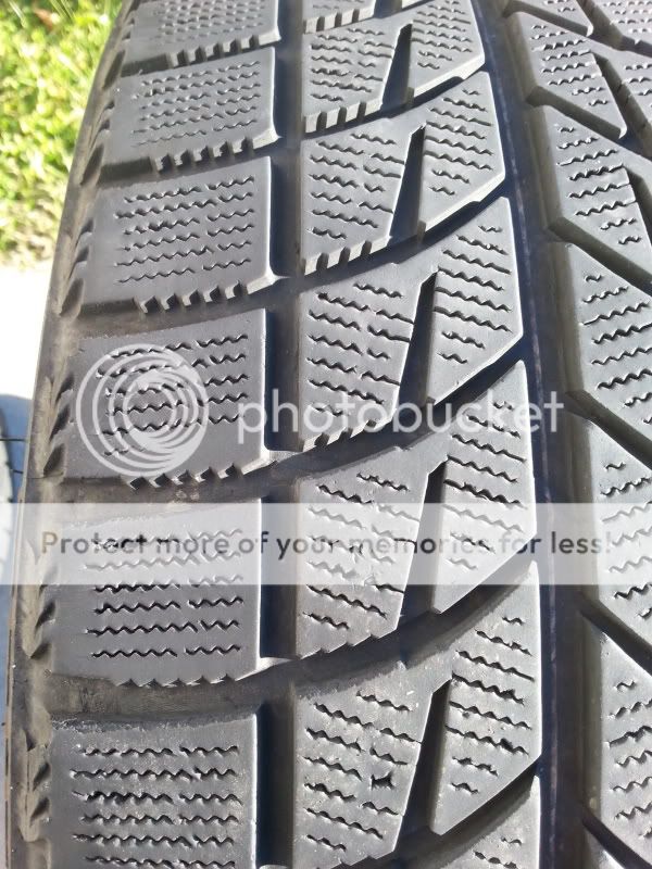 2 Bridgestone Blizzak LM 60 205 45 17 Winter Snow Tires