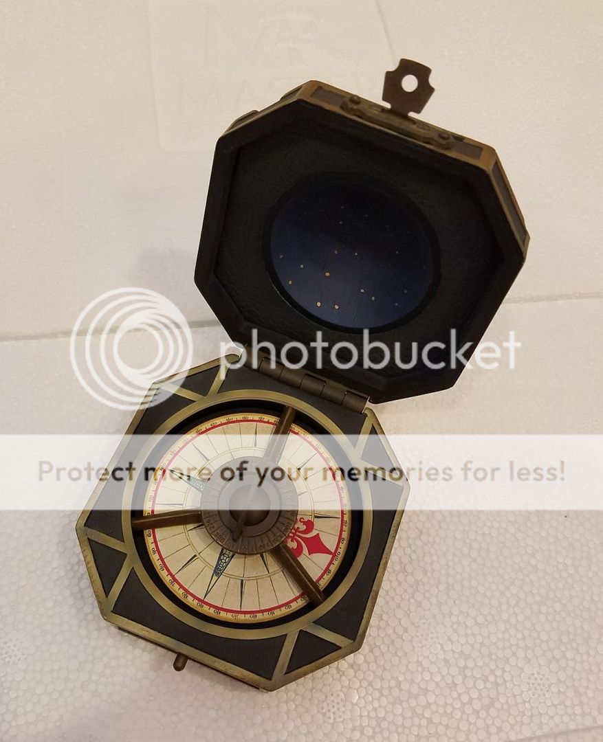 Master Replicas Disney POTC Jack Sparrow Compass Prop Pirates of the
